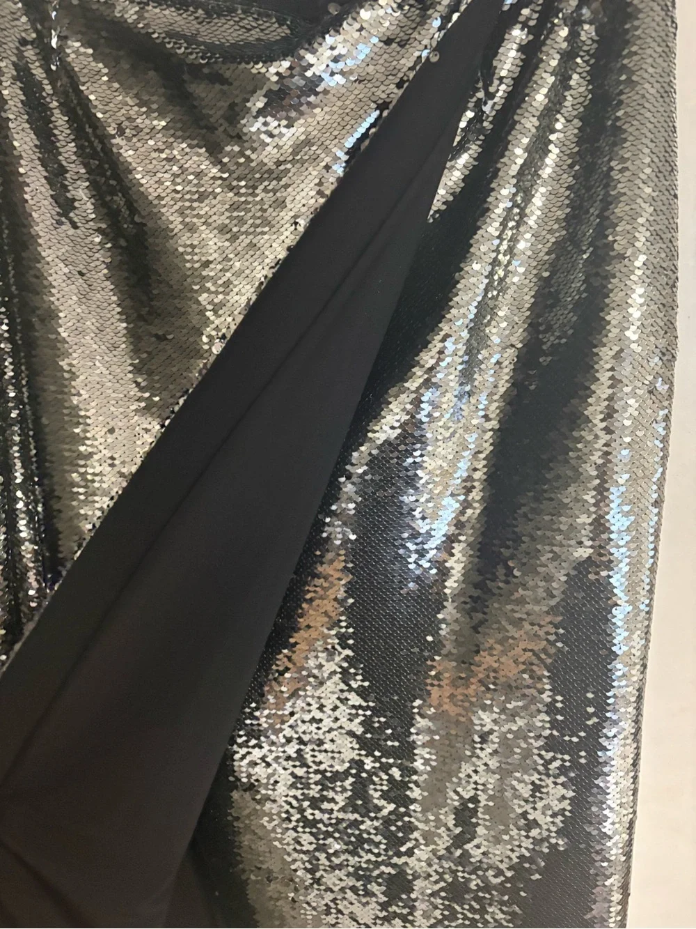 Easy Sequin Wrap Skirt - Dark Silver